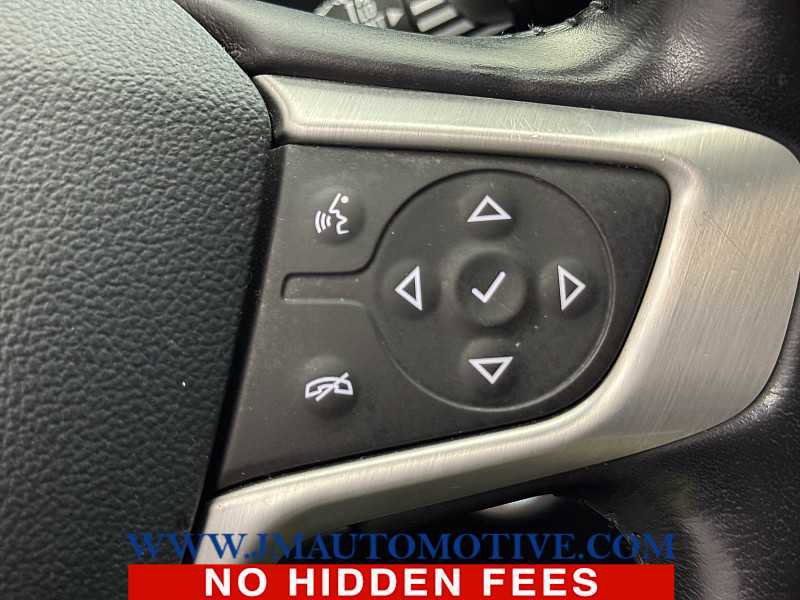 Used 2021 GMC Terrain SLT image 40