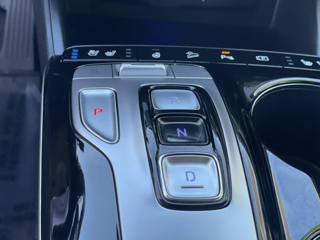 Certified 2024 Hyundai Tucson Limited image 16