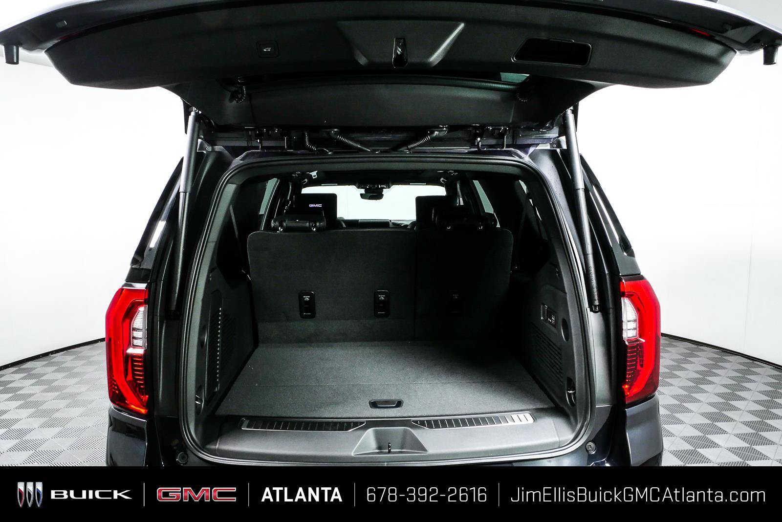 New 2026 GMC Yukon XL Denali w/ Advanced Technology Package AWD/4WD image 33