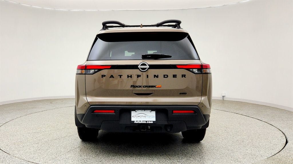 Used 2025 Nissan Pathfinder Rock Creek AWD/4WD image 6
