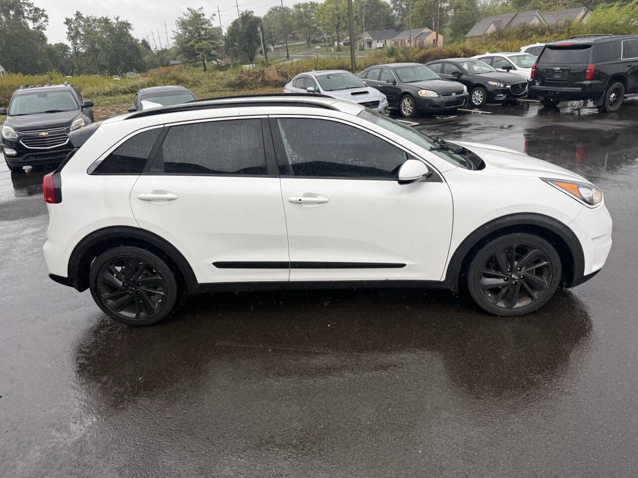 Used 2019 Kia Niro S Touring image 6