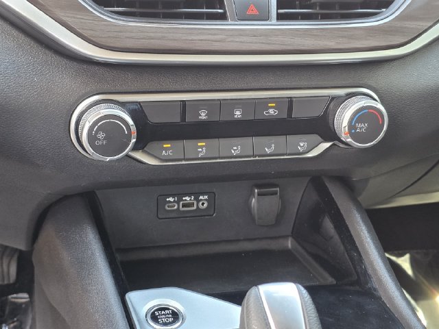 Used 2024 Nissan Altima 2.5 SV FWD image 21