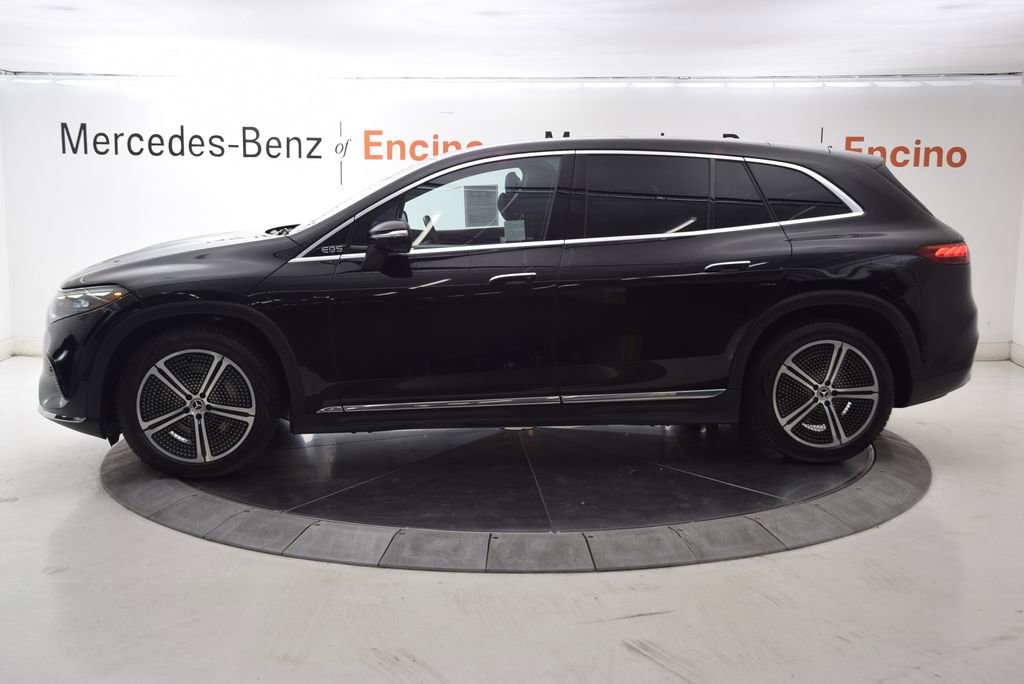 Used 2023 Mercedes-Benz EQS 450+ SUV image 3