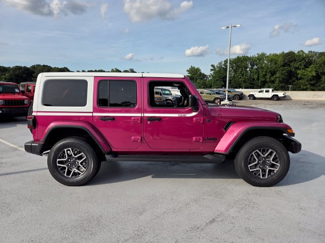 New 2026 Jeep Wrangler Unlimited Sahara w/ Whitecap Package AWD/4WD image 10