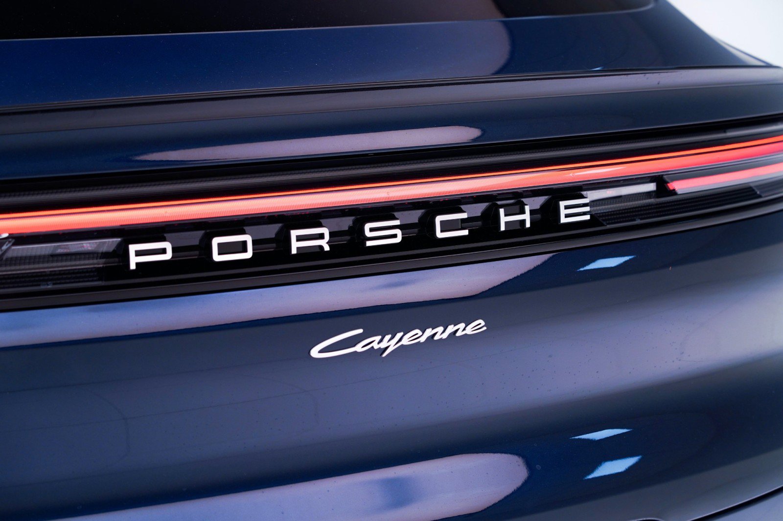 New 2026 Porsche Cayenne Coupe image 13