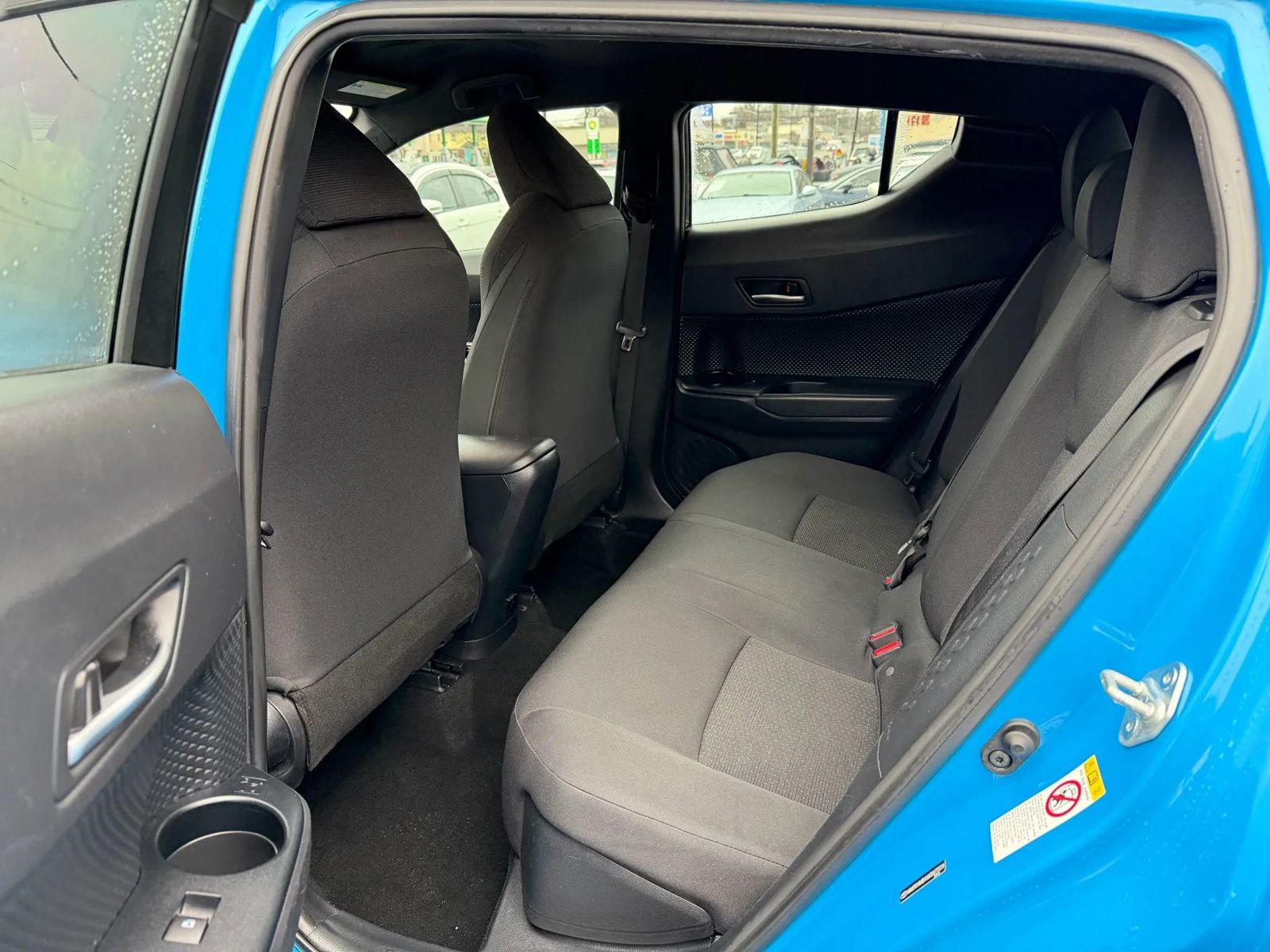 Used 2019 Toyota C-HR XLE image 17