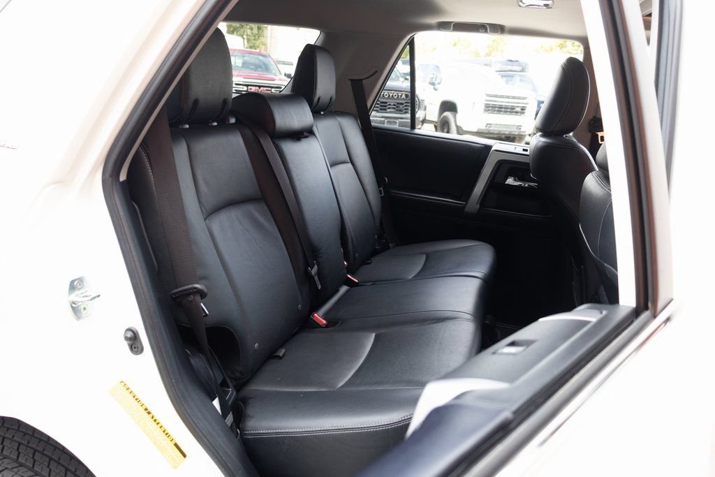 Used 2023 Toyota 4Runner Limited AWD/4WD image 24