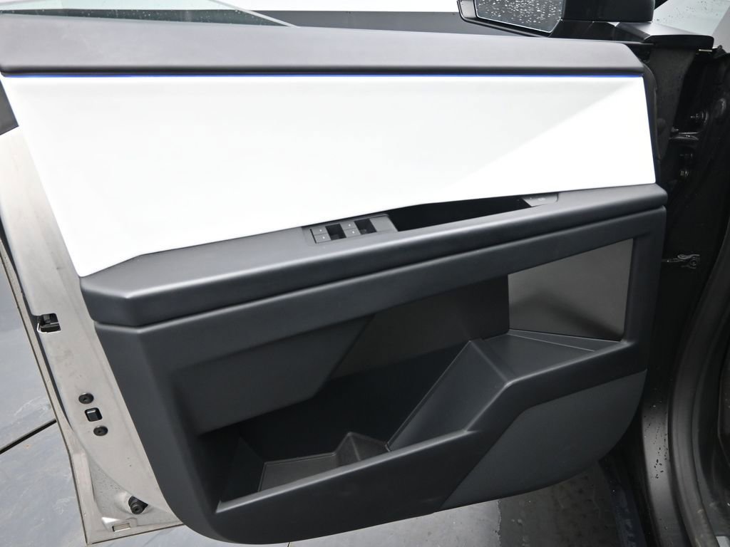 Used 2024 Tesla Cybertruck Cyberbeast image 20
