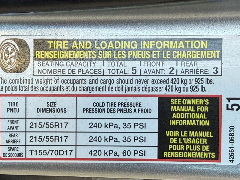 Used 2019 Toyota Camry LE image 32