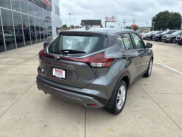 Used 2025 Nissan Kicks Play S FWD image 7