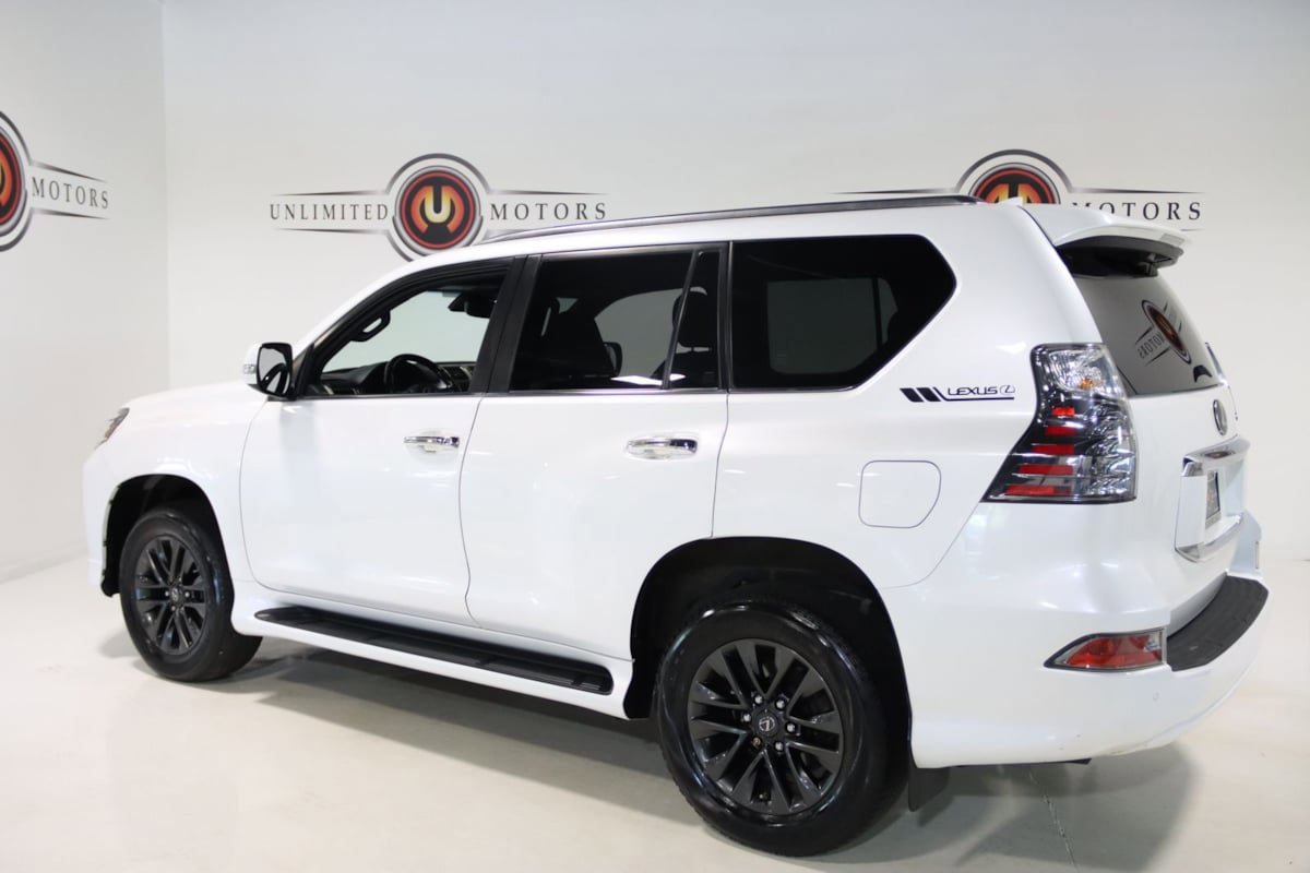 Used 2021 Lexus GX 460 Premium w/ Premium Package AWD/4WD image 3