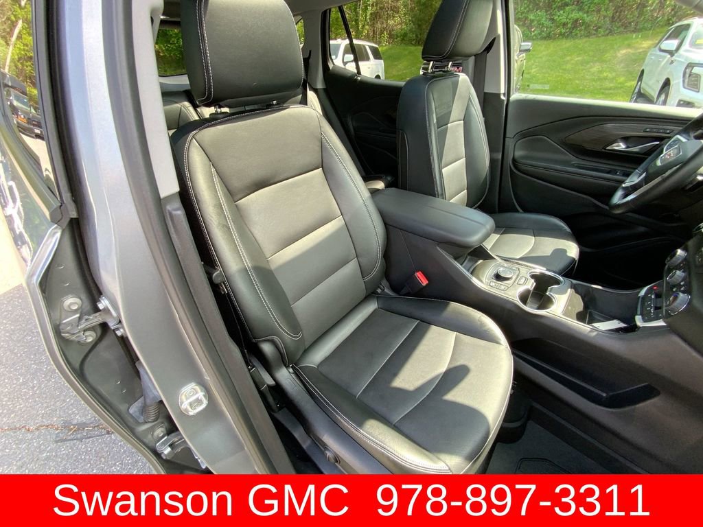Used 2023 GMC Terrain SLT w/ Tech Package AWD/4WD image 29