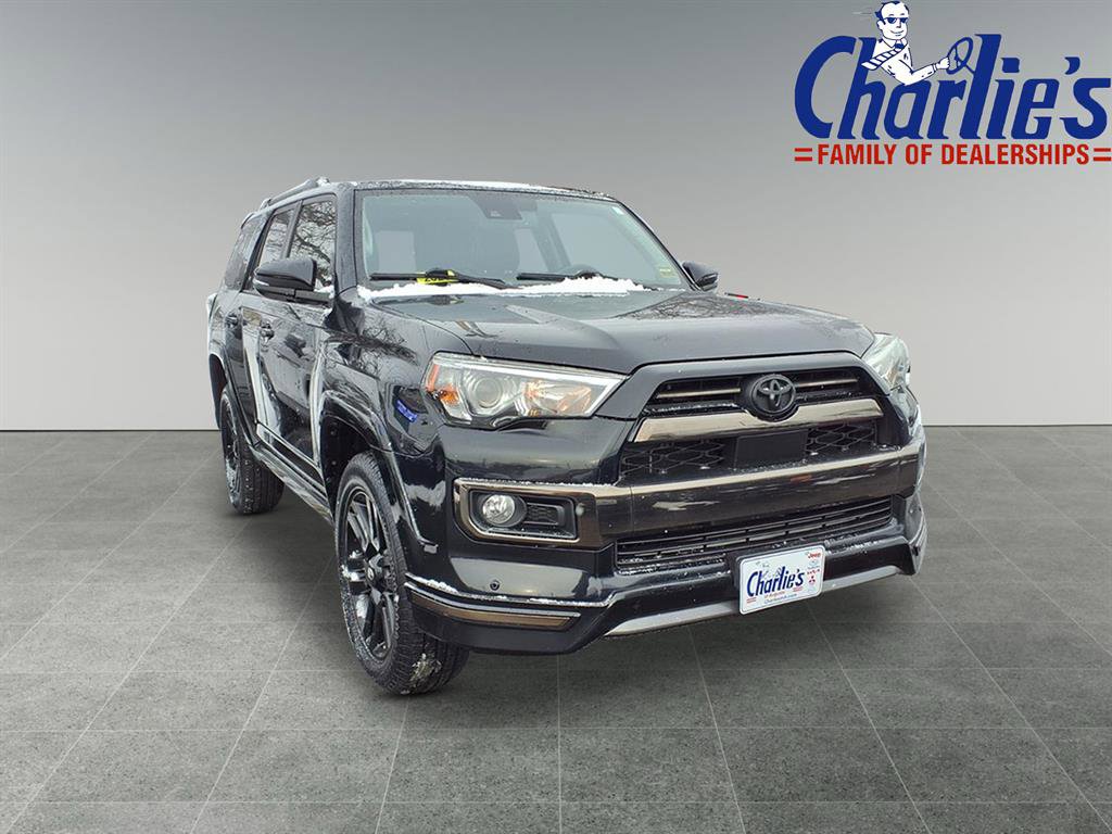 Used 2020 Toyota 4Runner 4WD image 3