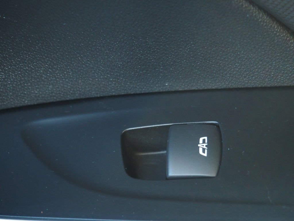 Used 2025 Buick Envision Preferred image 24