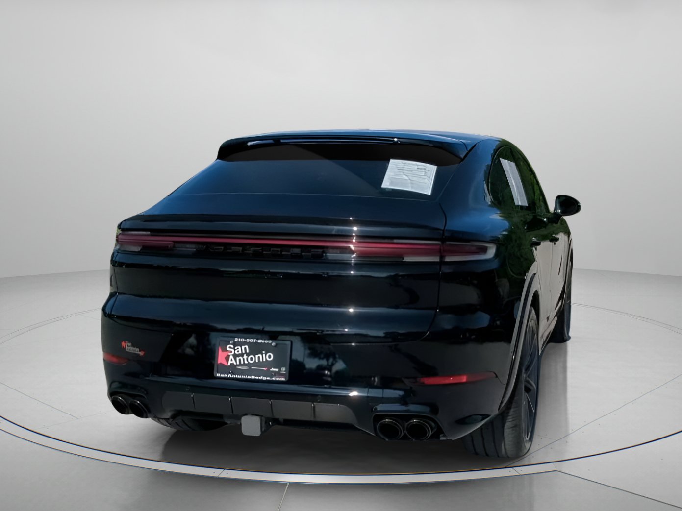Used 2024 Porsche Cayenne S AWD/4WD image 26