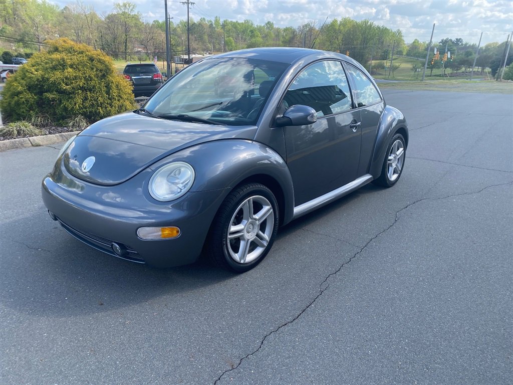 Used 2005 Volkswagen Beetle GLS FWD image 3