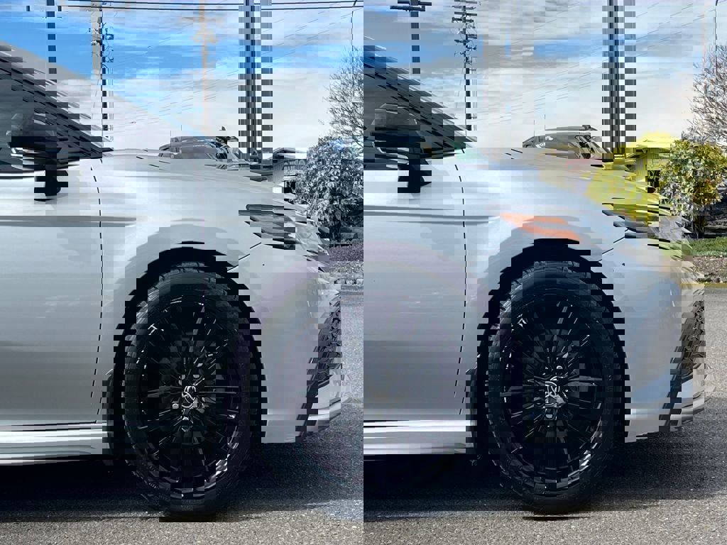 Used 2022 Toyota Camry XSE w/ Carpet Mat Package (TMS) image 10