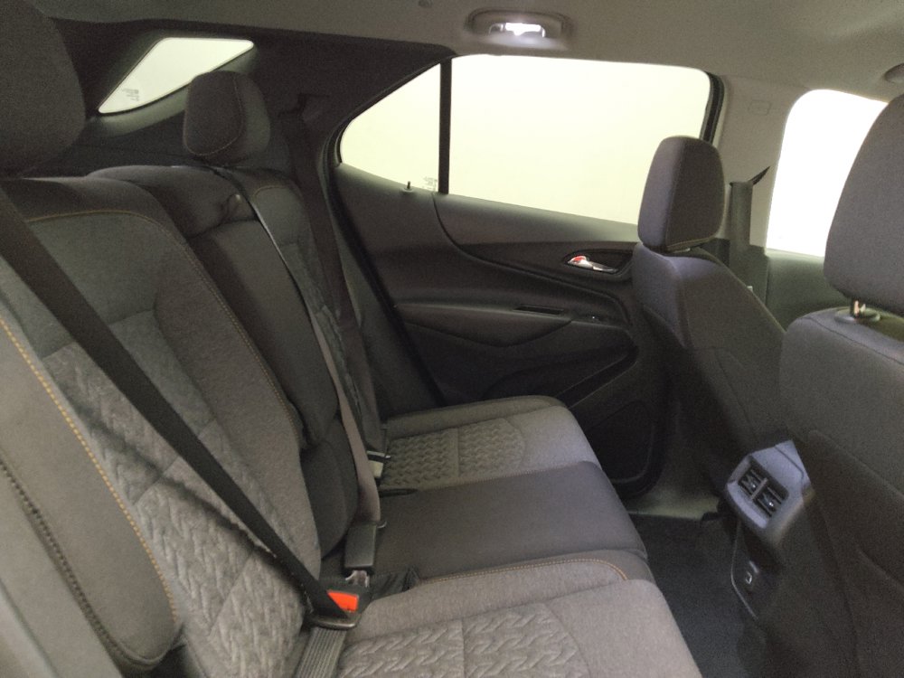 Used 2023 Chevrolet Equinox LT FWD image 19