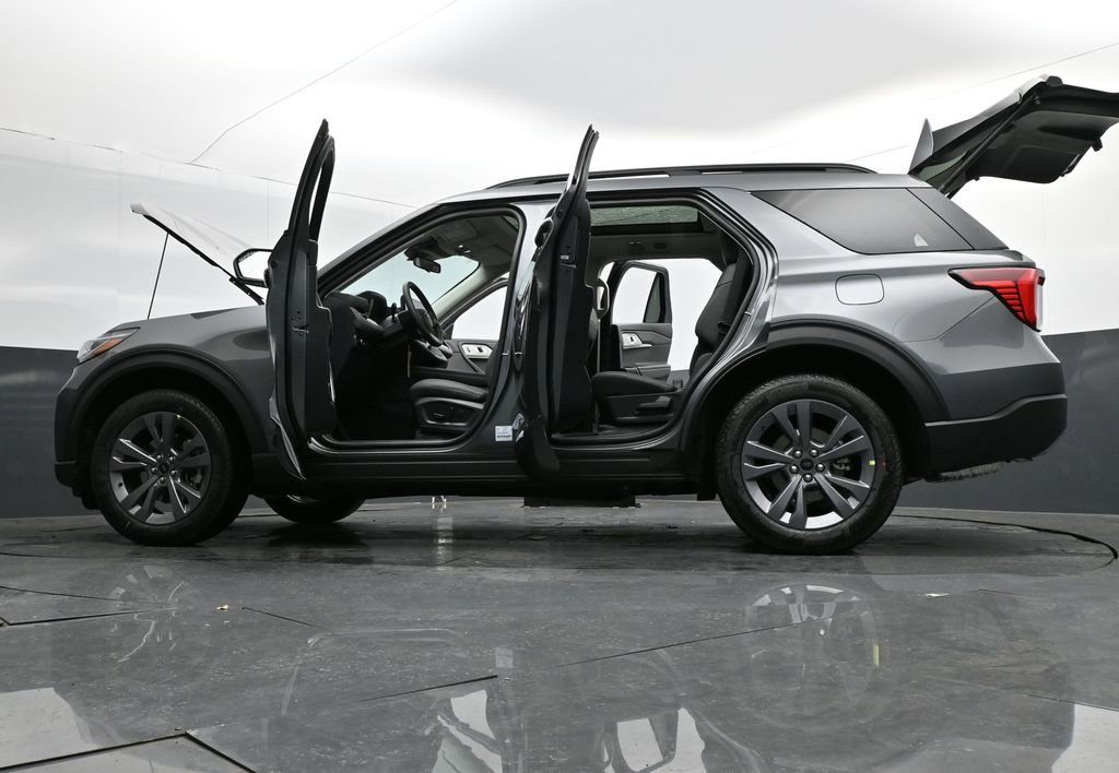 New 2026 Ford Explorer Active w/ Active Comfort Package image 37