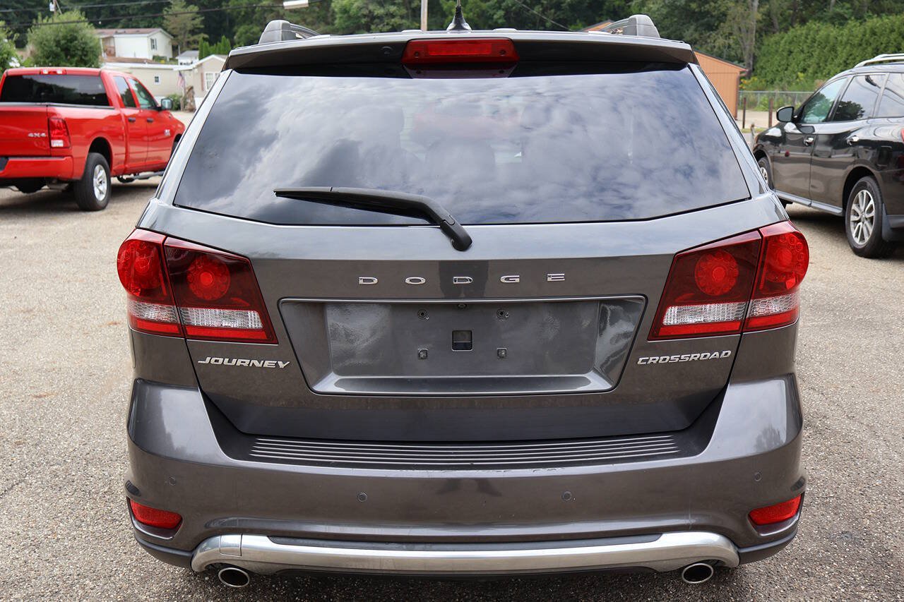 Used 2014 Dodge Journey Crossroad w/ Flexible Seating Group FWD image 8