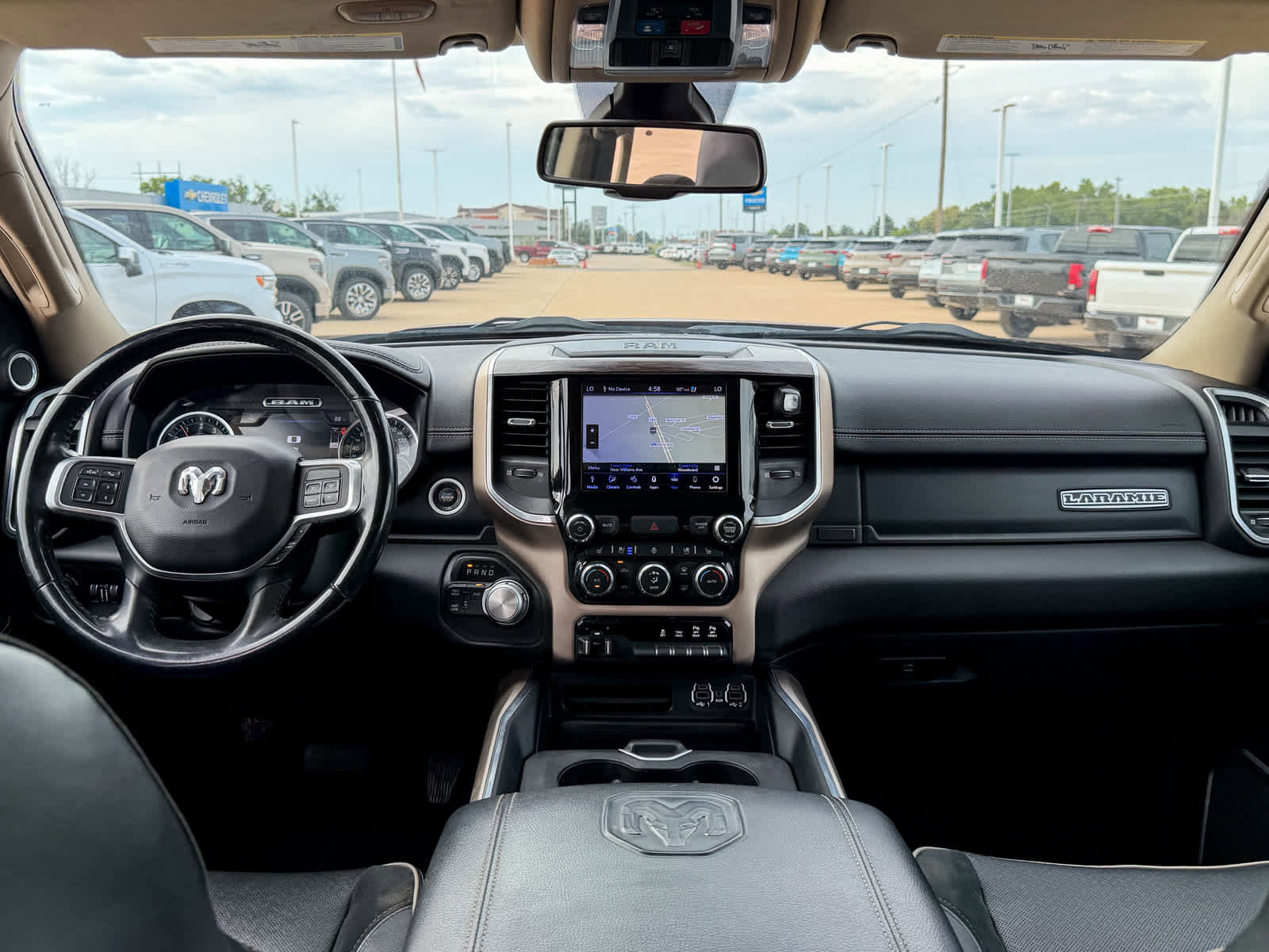 Used 2020 RAM 3500 Laramie image 12