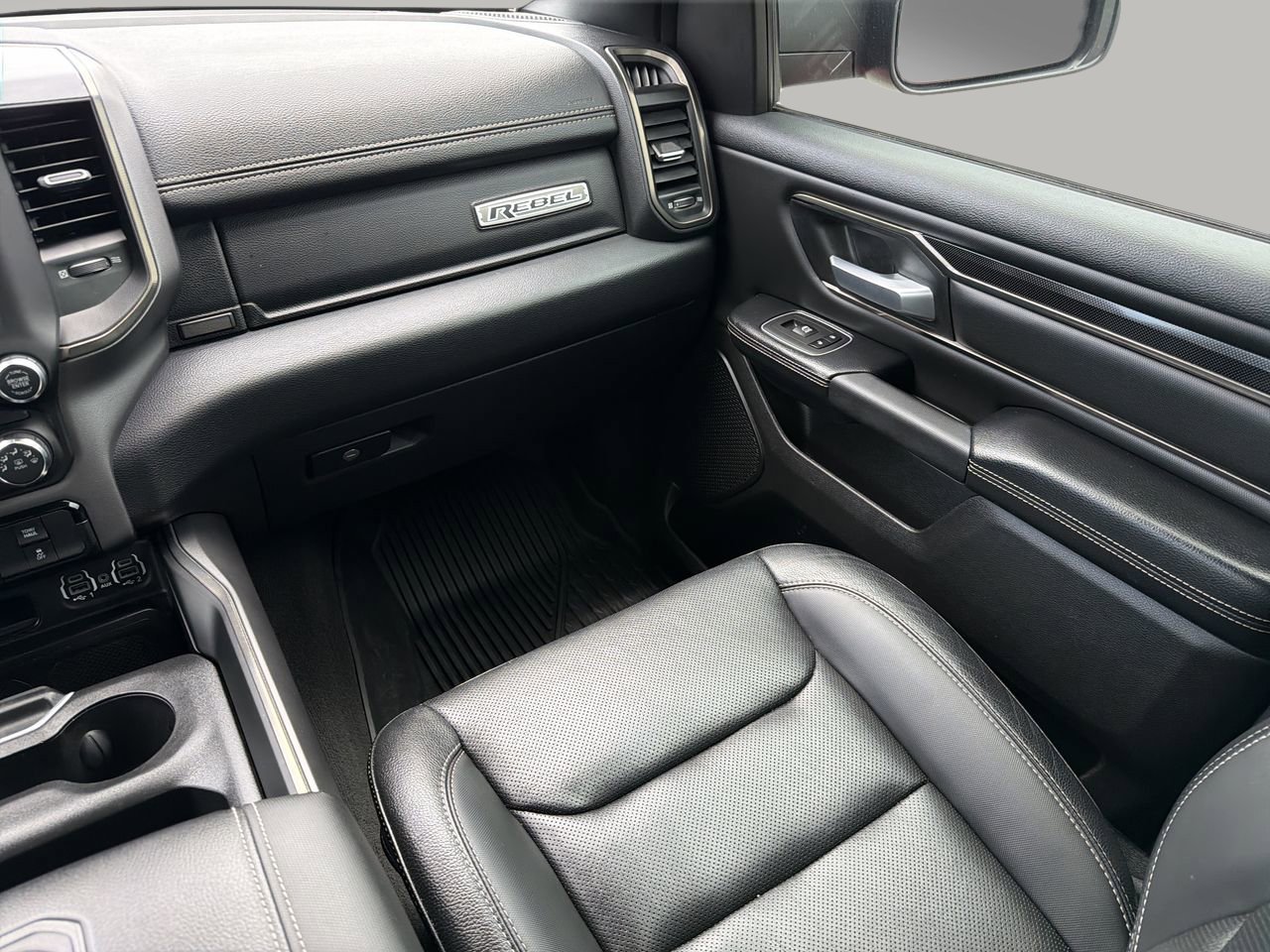 Used 2022 RAM 1500 Rebel w/ Rebel Level 1 Equipment Group AWD/4WD image 15