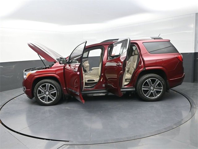 Used 2017 GMC Acadia Denali w/ Technology Package image 38