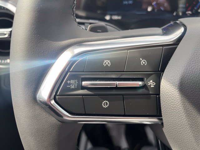 New 2027 Chevrolet Equinox LT w/ Convenience Package II FWD image 23