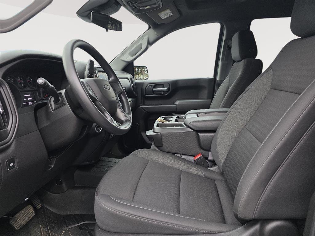 Used 2025 Chevrolet Silverado 1500 Custom Trail Boss w/ Dark Appearance Package image 6