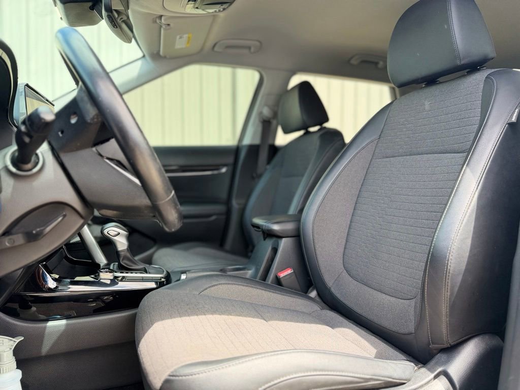 Used 2022 Kia Seltos S FWD image 15