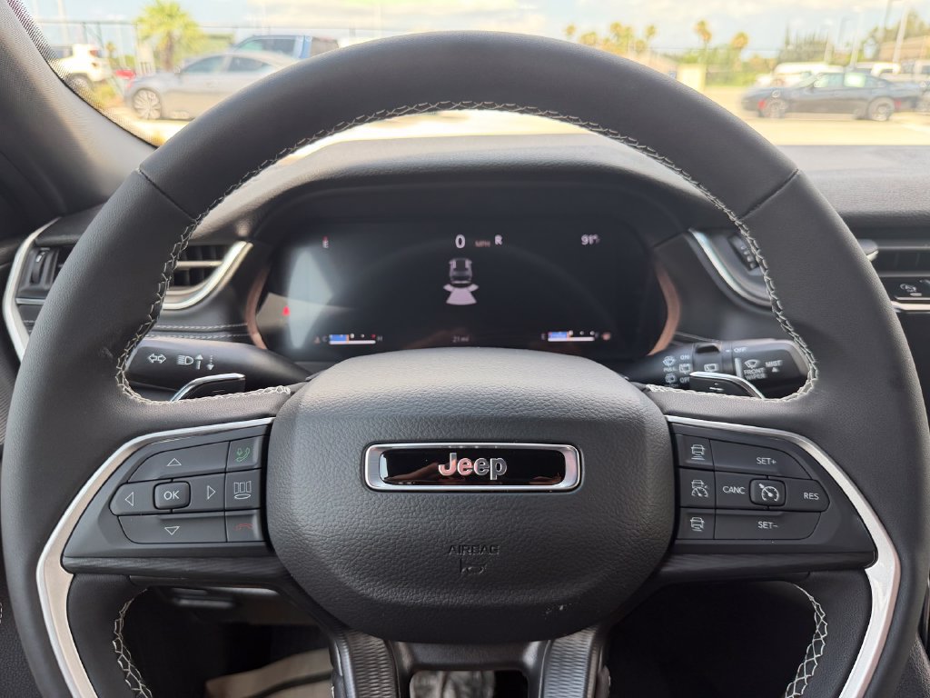New 2026 Jeep Grand Cherokee Laredo RWD image 20