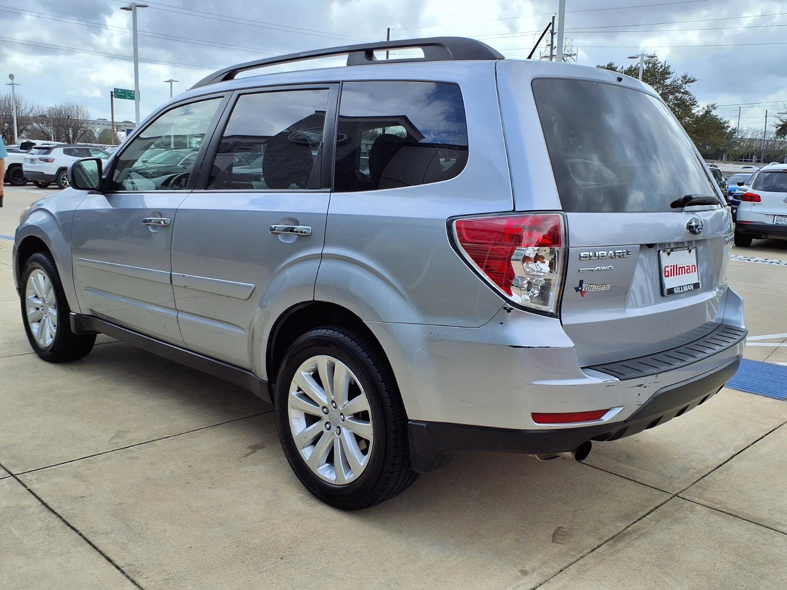Used 2013 Subaru Forester 2.5X Limited image 3