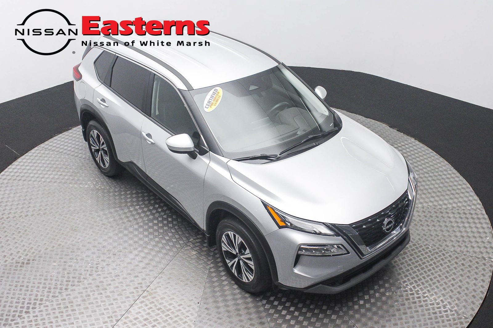 Used 2023 Nissan Rogue SV AWD/4WD image 3