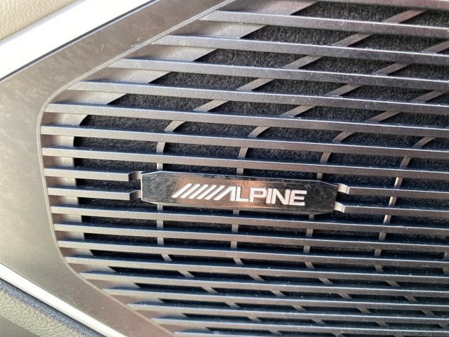 Used 2022 Jeep Wagoneer Series II AWD/4WD image 27