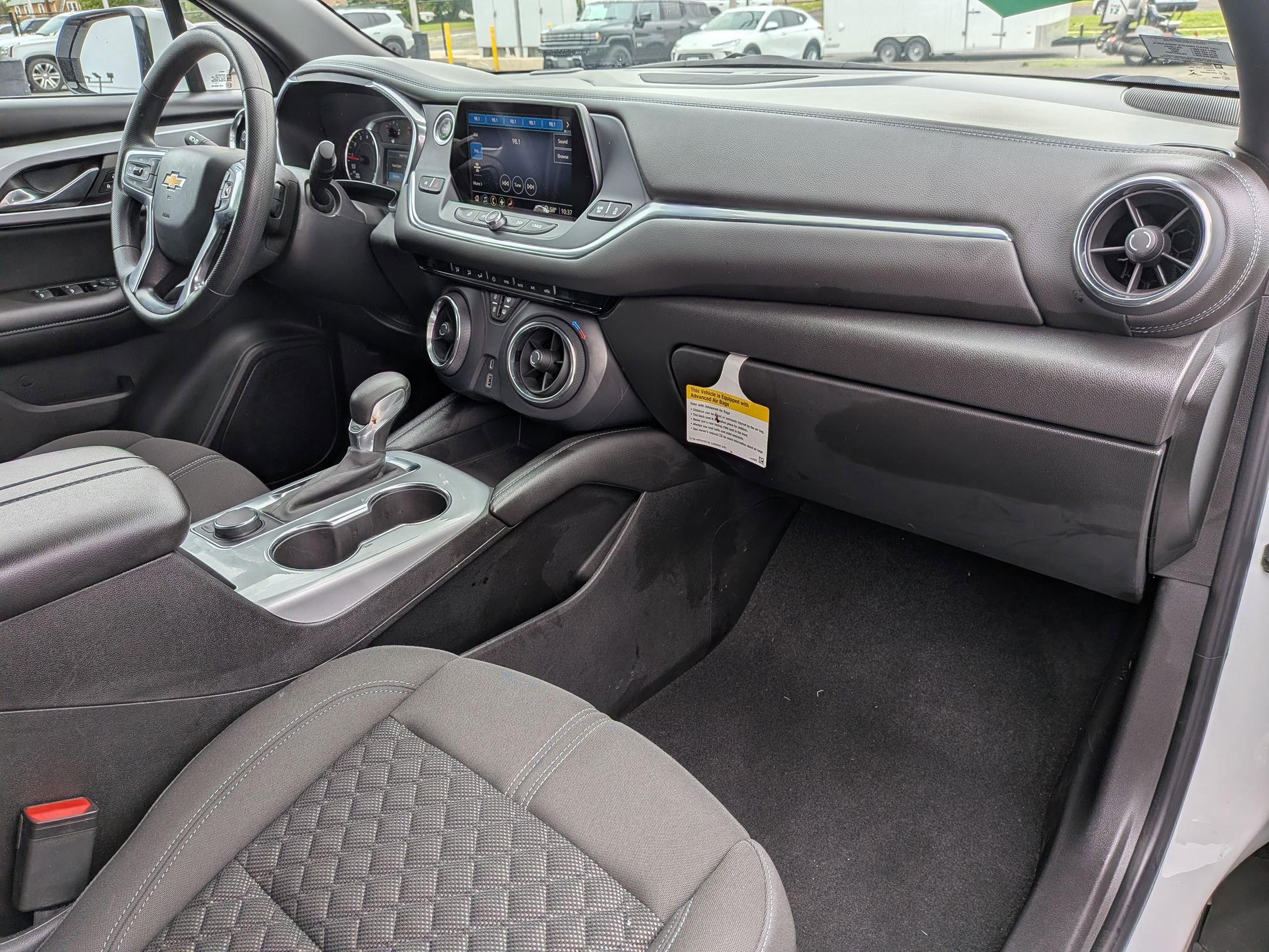 Used 2022 Chevrolet Blazer LT FWD image 28