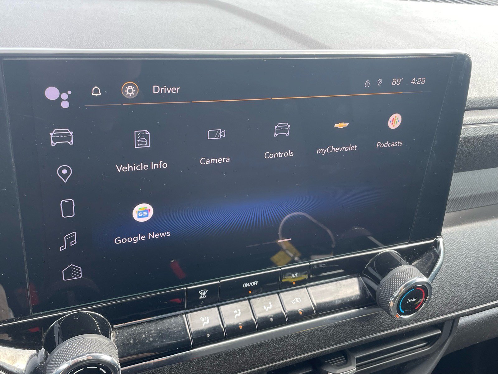 Used 2023 Chevrolet Colorado W/T RWD image 17