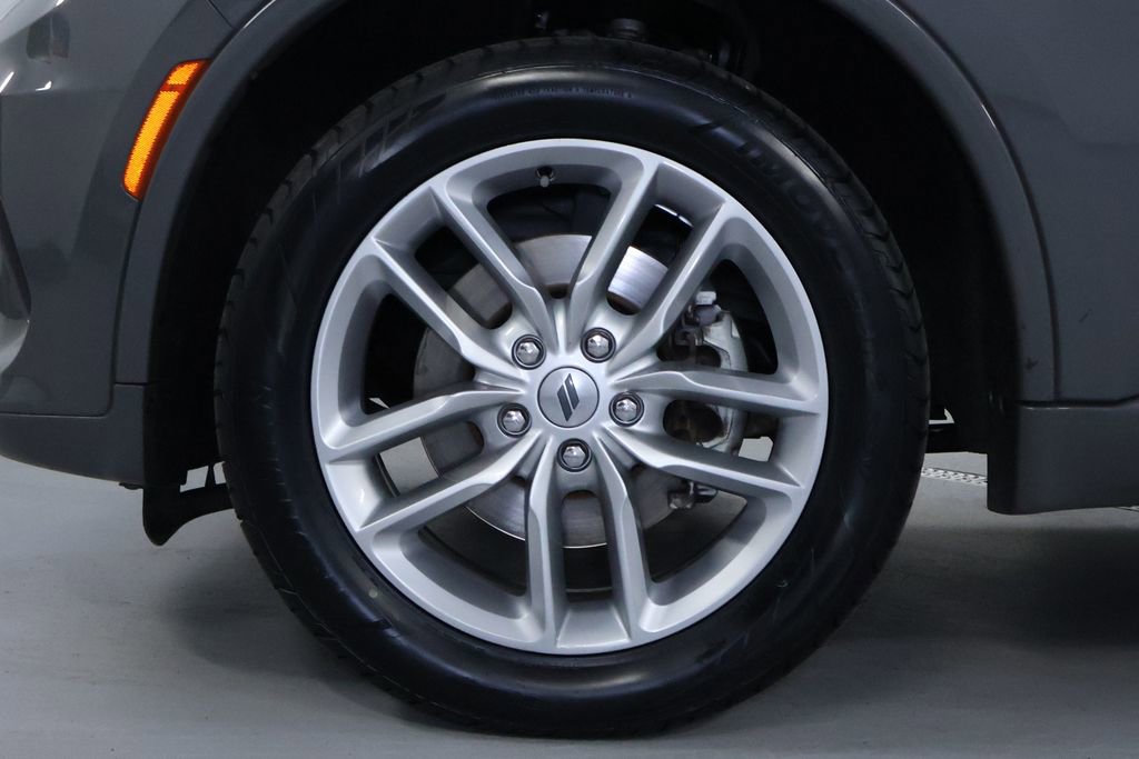 Used 2023 Dodge Durango GT image 37
