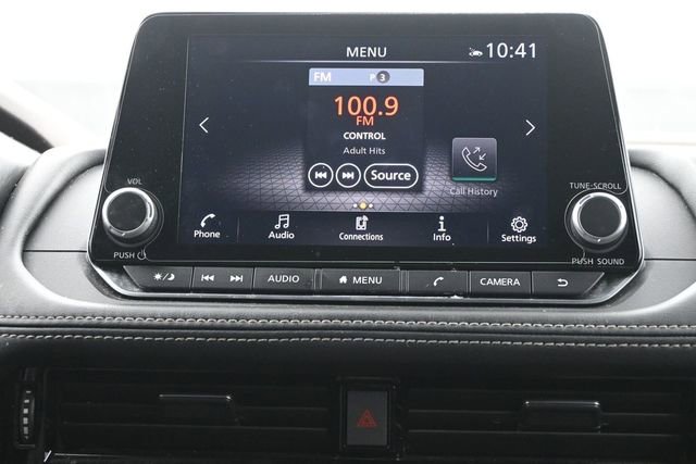 Used 2023 Nissan Rogue SL FWD image 11