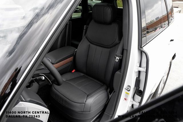 New 2026 Land Rover Range Rover SE image 33