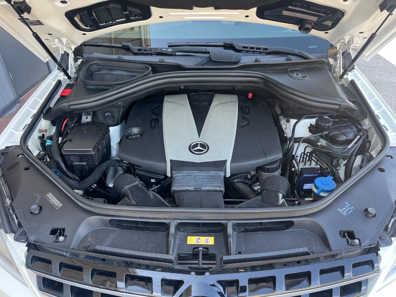 Used 2013 Mercedes-Benz ML 350 BlueTEC 4MATIC image 42