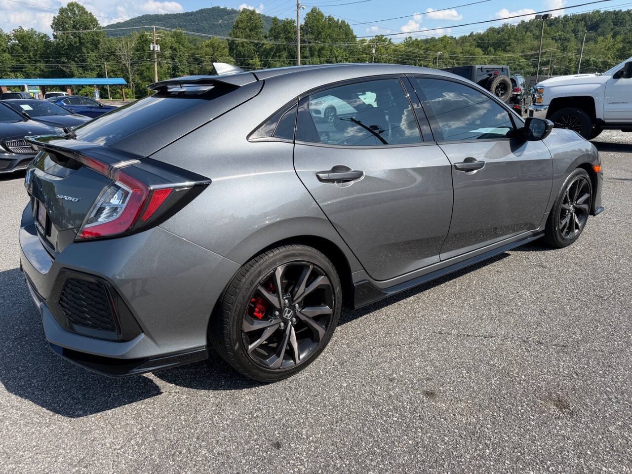 Used 2018 Honda Civic Sport image 6