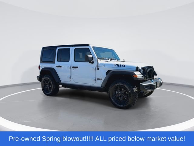 Used 2023 Jeep Wrangler Unlimited w/ Cold Weather Group AWD/4WD image 2