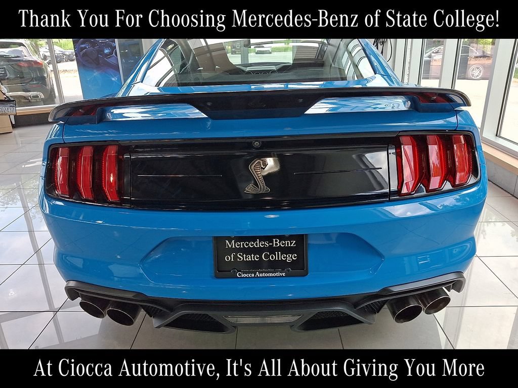 Used 2022 Ford Mustang Shelby GT500 w/ Technology Package RWD image 6