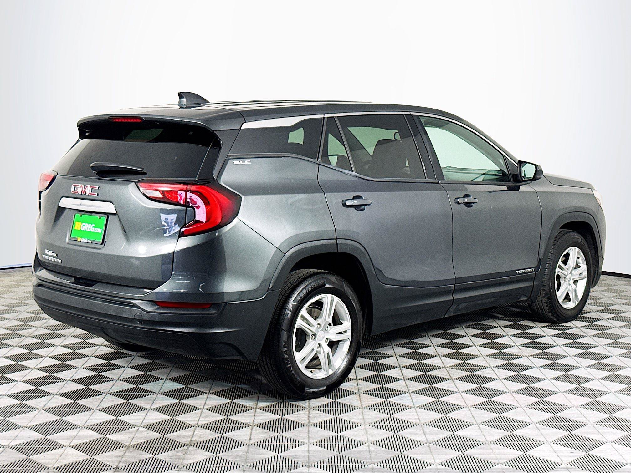 Used 2019 GMC Terrain SLE FWD image 8