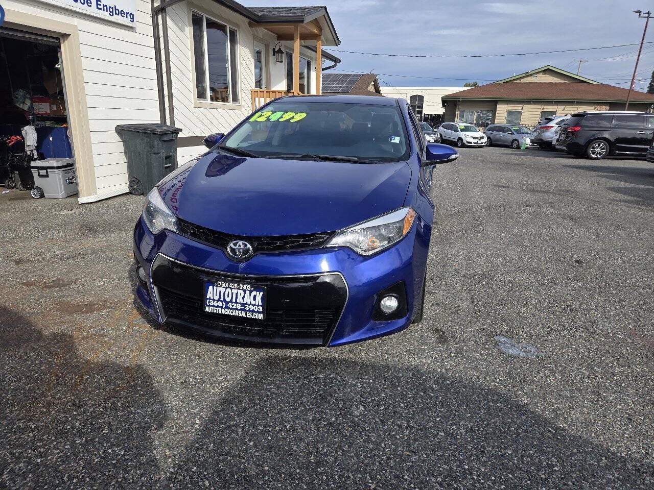 Used 2015 Toyota Corolla S FWD image 3