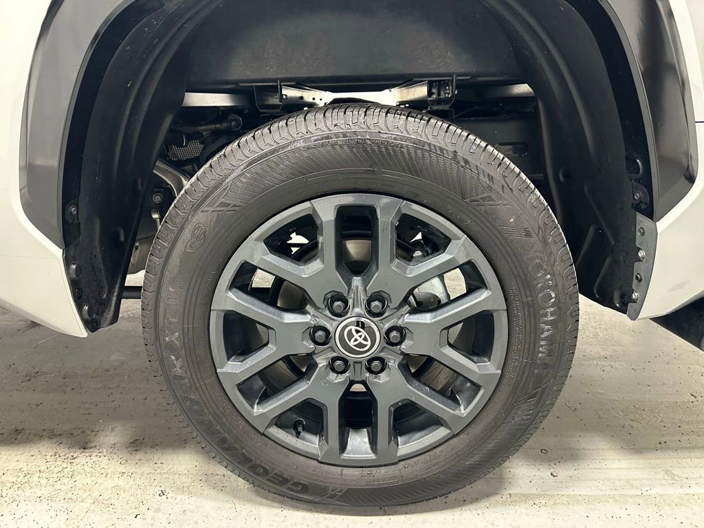 Used 2025 Toyota Tundra Platinum image 69