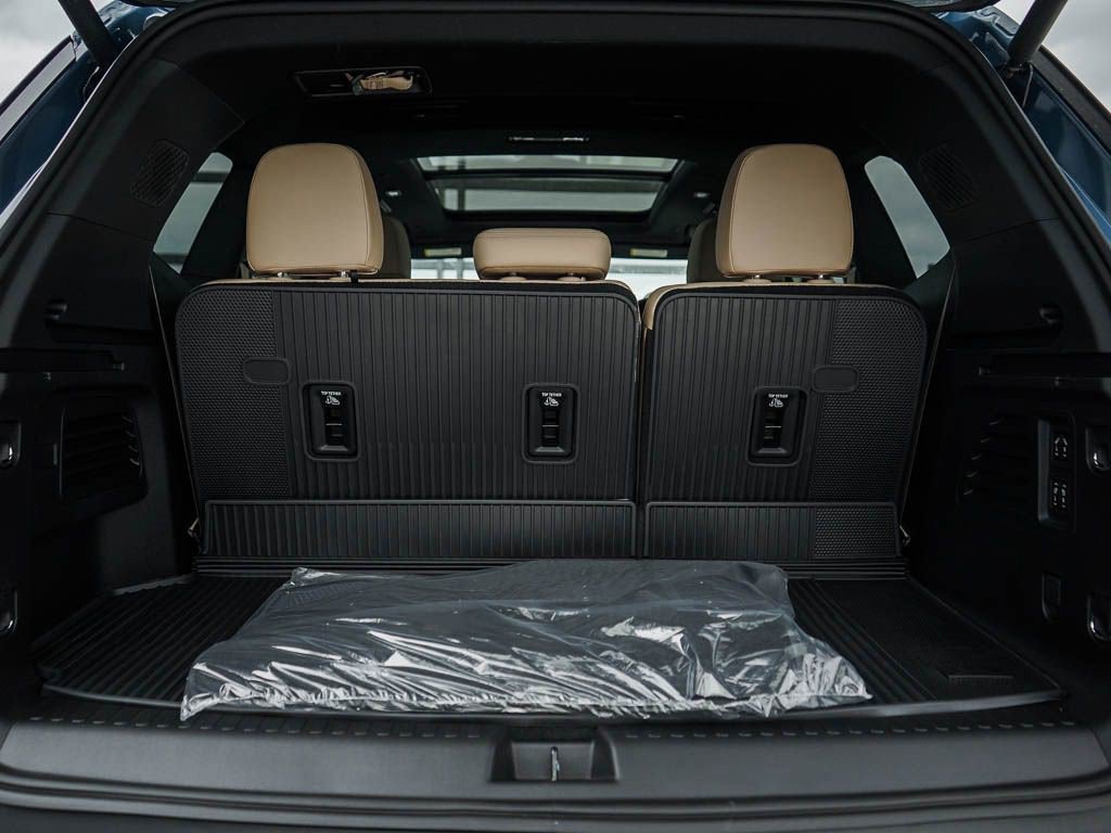 New 2026 Buick Enclave Preferred w/ Power Package AWD/4WD image 8