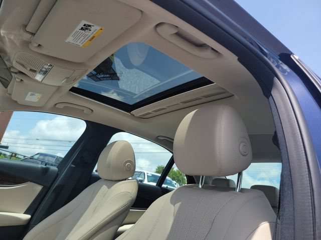 Used 2019 Mercedes-Benz E 300 4MATIC image 12