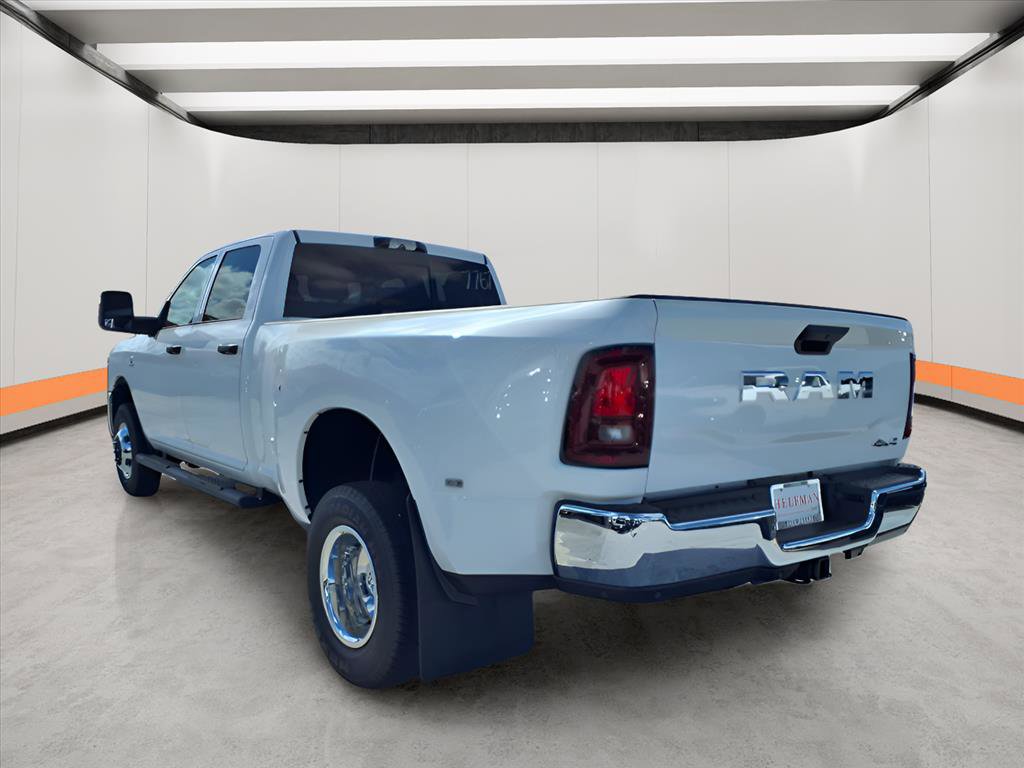 New 2026 RAM 3500 Tradesman AWD/4WD image 4