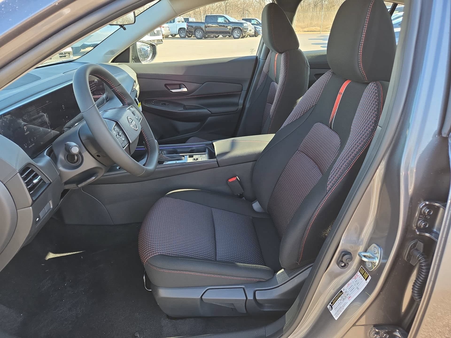 New 2026 Nissan Sentra SR w/ Floor Mat Package FWD image 10